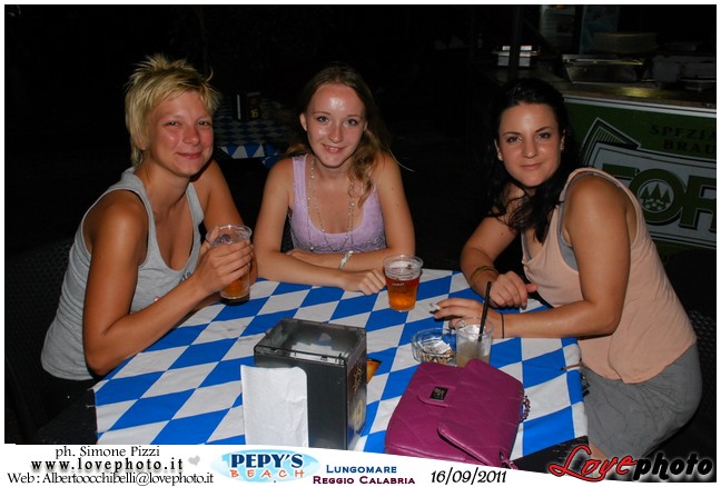 044Lido_PepysBeach_Party_LovePhoto_16092011.jpg