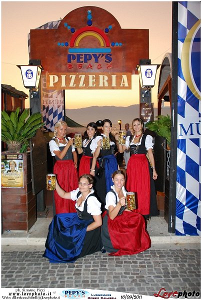091Lido_PepysBeach_Party_LovePhoto_16092011.jpg