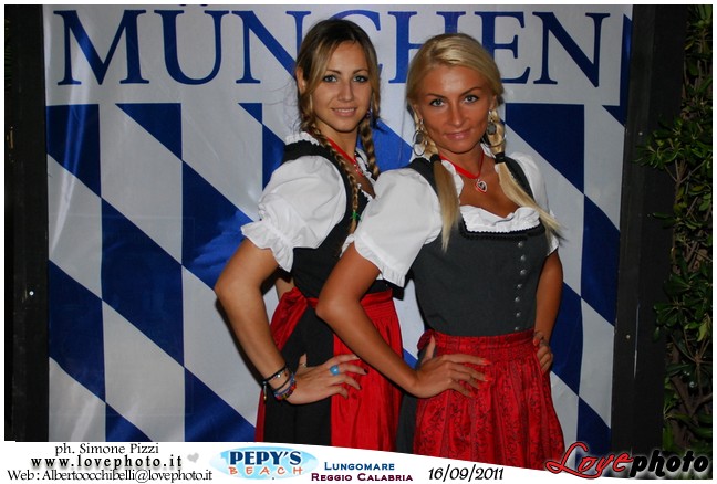 127Lido_PepysBeach_Party_LovePhoto_16092011.jpg