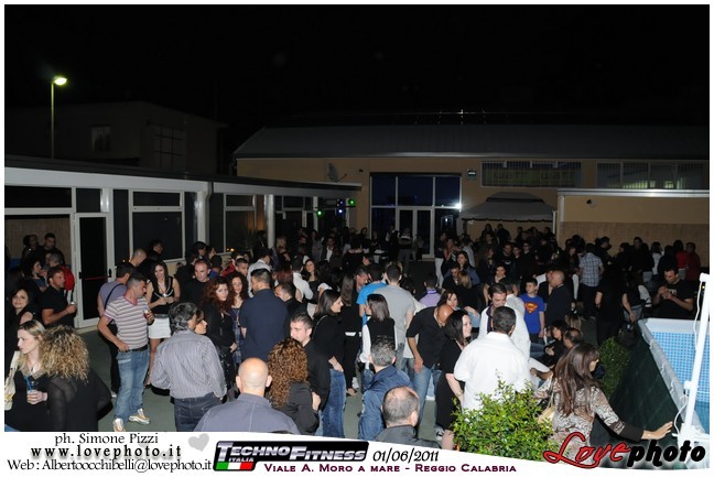 013TechnoFitness_Party_LovePhoto_01062011.jpg