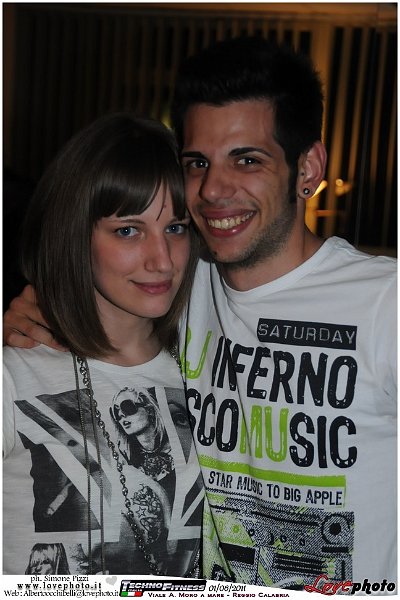 022TechnoFitness_Party_LovePhoto_01062011.jpg