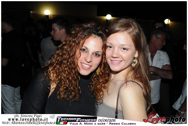 026TechnoFitness_Party_LovePhoto_01062011.jpg