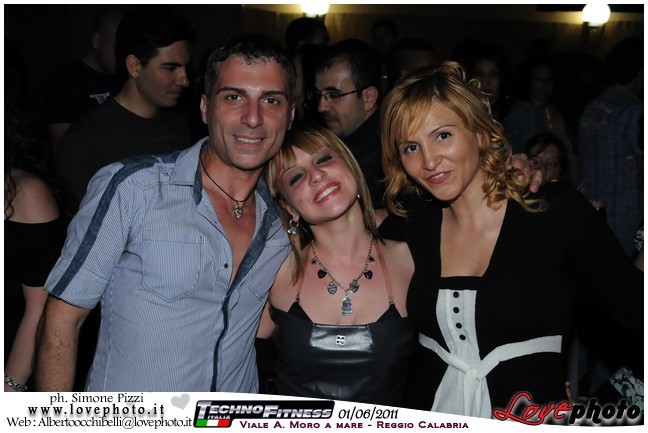 158TechnoFitness_Party_LovePhoto_01062011.jpg
