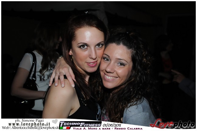168TechnoFitness_Party_LovePhoto_01062011.jpg