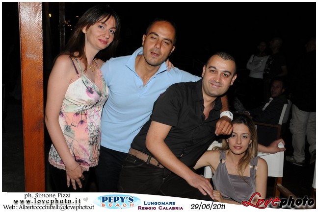 097Pepys_Beach_Party_LovePhoto_29062011.jpg