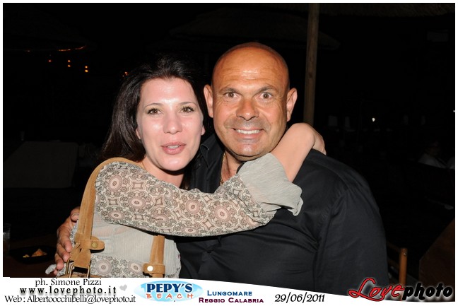 111Pepys_Beach_Party_LovePhoto_29062011.jpg