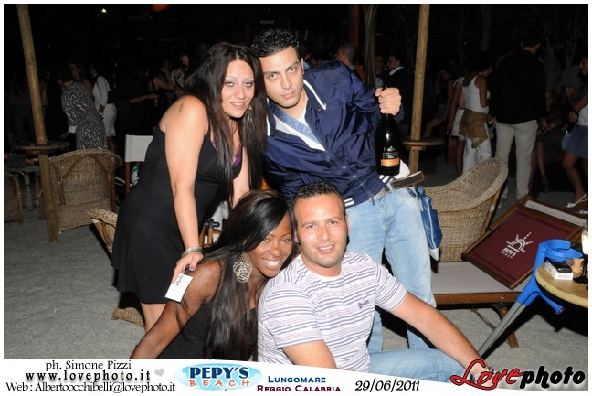 128Pepys_Beach_Party_LovePhoto_29062011.jpg