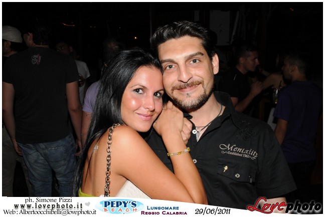 197Pepys_Beach_Party_LovePhoto_29062011.jpg