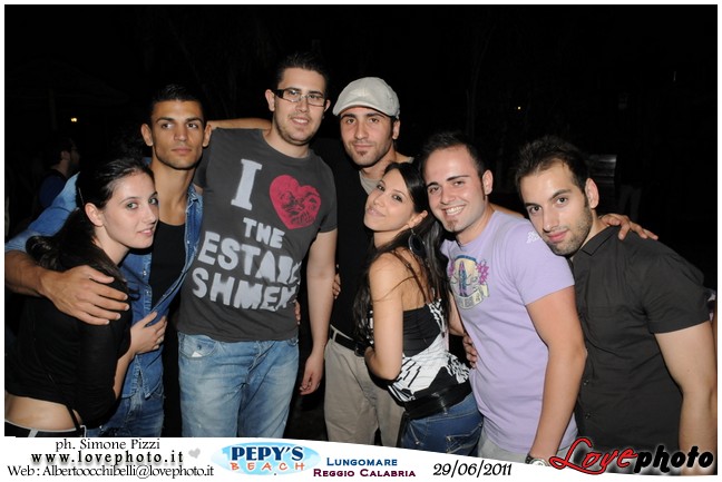 218Pepys_Beach_Party_LovePhoto_29062011.jpg