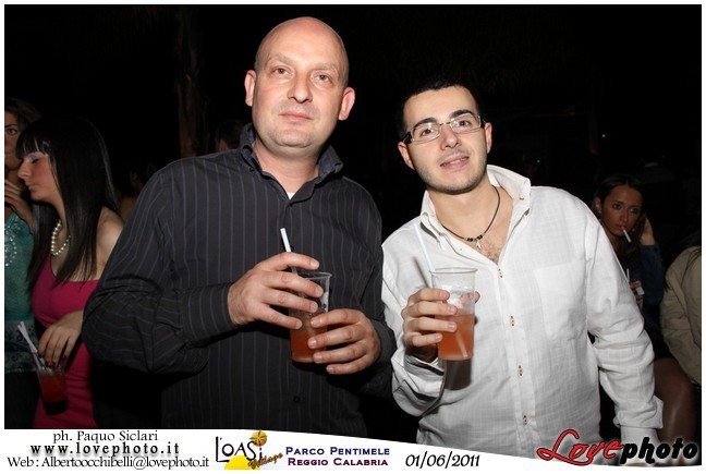 129OasiVillage_BordoPiscina_LovePhoto_01062011.jpg