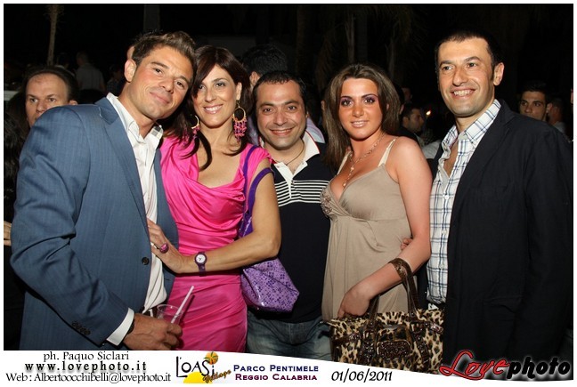 191OasiVillage_BordoPiscina_LovePhoto_01062011.jpg