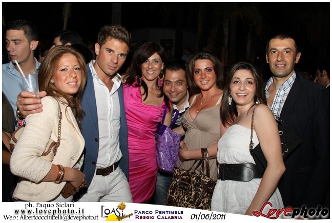 192OasiVillage_BordoPiscina_LovePhoto_01062011.jpg