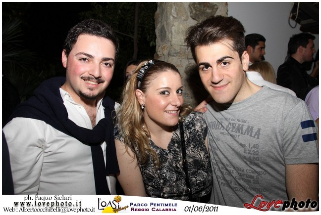 241OasiVillage_BordoPiscina_LovePhoto_01062011.jpg