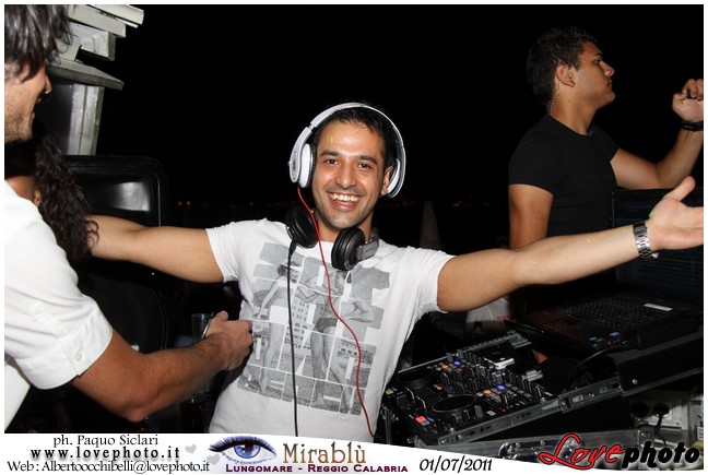 004Lido_Mirablu_Party_LovePhoto_01072011.jpg
