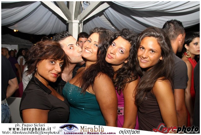 116Lido_Mirablu_Party_LovePhoto_01072011.jpg