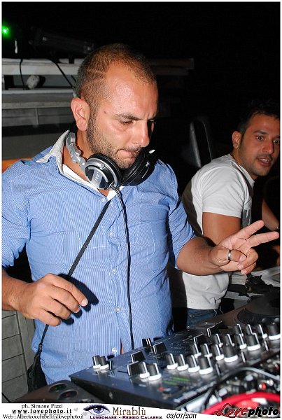 021Lido_Mirablu_Party_LovePhoto_03072011.jpg