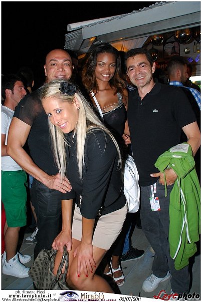102Lido_Mirablu_Party_LovePhoto_03072011.jpg