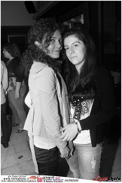 093BartCafe_Aperol_Spriz_LovePhoto_04062011.jpg