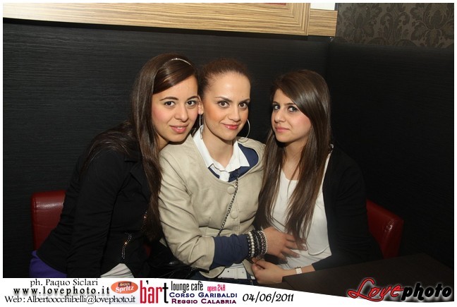 094BartCafe_Aperol_Spriz_LovePhoto_04062011.jpg
