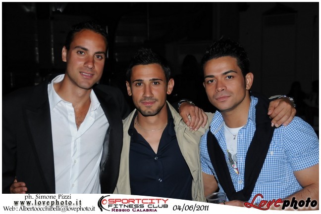 031SportCity_FitnessClub_Party_LovePhoto_04062011.jpg