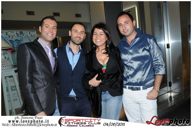 032SportCity_FitnessClub_Party_LovePhoto_04062011.jpg
