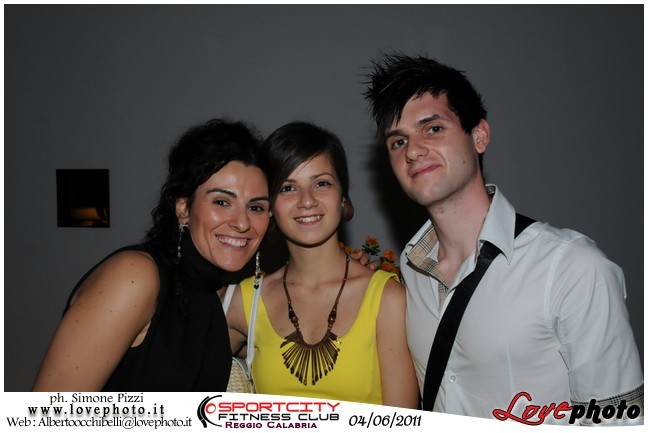 069SportCity_FitnessClub_Party_LovePhoto_04062011.jpg