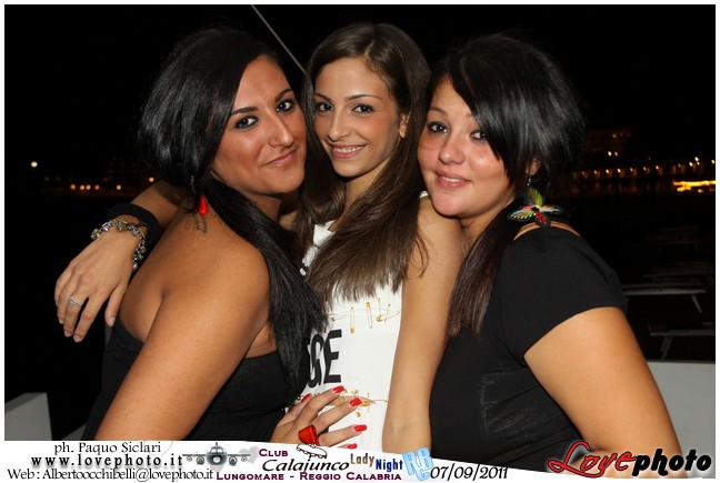007Calajunco_Lady_Night_LovePhoto_07092011.jpg