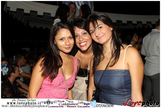 089Calajunco_Lady_Night_LovePhoto_07092011.jpg
