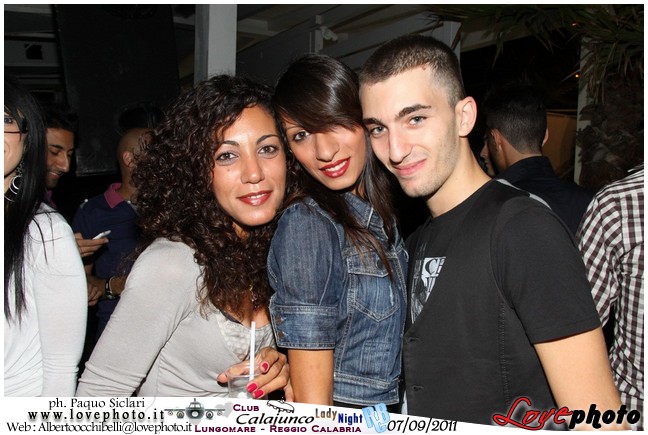 111Calajunco_Lady_Night_LovePhoto_07092011.jpg