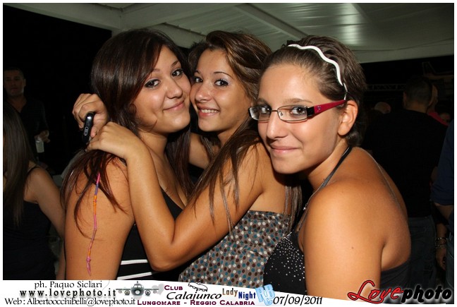 139Calajunco_Lady_Night_LovePhoto_07092011.jpg