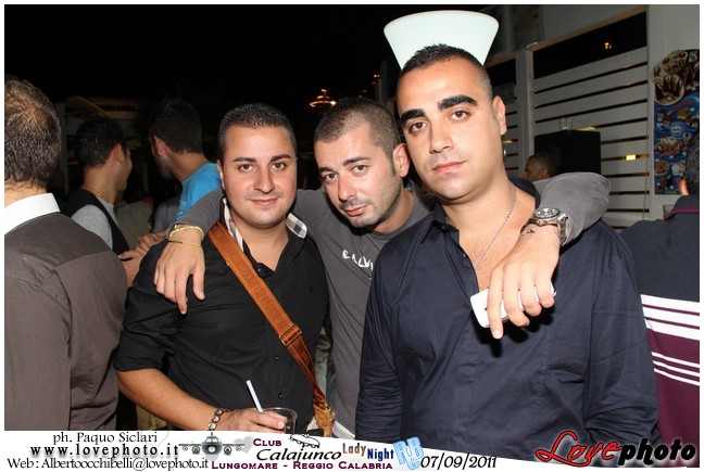 193Calajunco_Lady_Night_LovePhoto_07092011.jpg