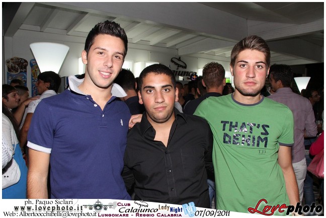 205Calajunco_Lady_Night_LovePhoto_07092011.jpg