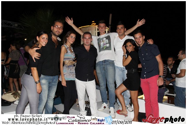 221Calajunco_Lady_Night_LovePhoto_07092011.jpg