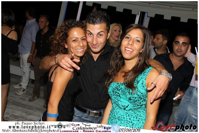 236Calajunco_Lady_Night_LovePhoto_07092011.jpg