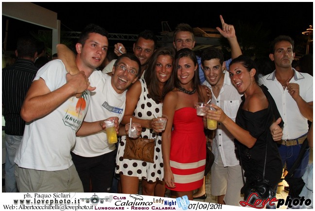 296Calajunco_Lady_Night_LovePhoto_07092011.jpg
