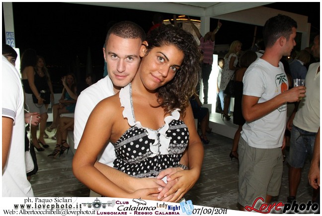 317Calajunco_Lady_Night_LovePhoto_07092011.jpg