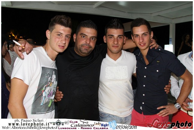 320Calajunco_Lady_Night_LovePhoto_07092011.jpg