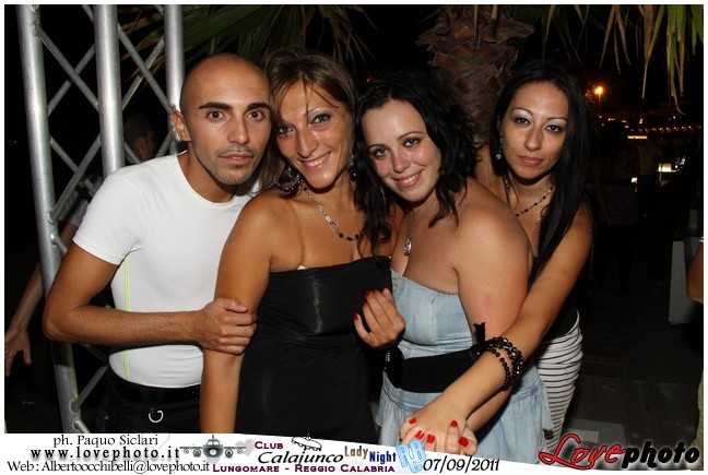 363Calajunco_Lady_Night_LovePhoto_07092011.jpg
