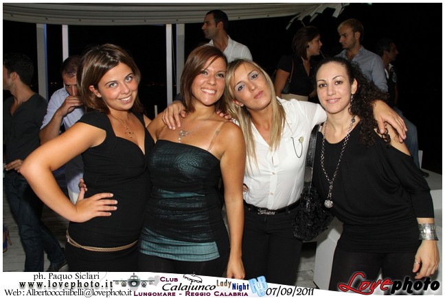 369Calajunco_Lady_Night_LovePhoto_07092011.jpg