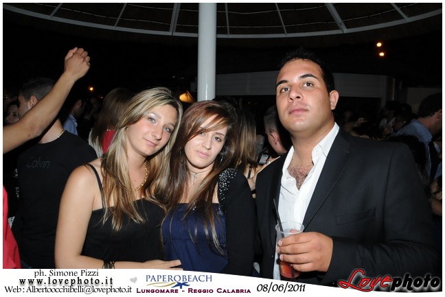 021PaperoBeach_Party_University_LovePhoto_08062011.jpg