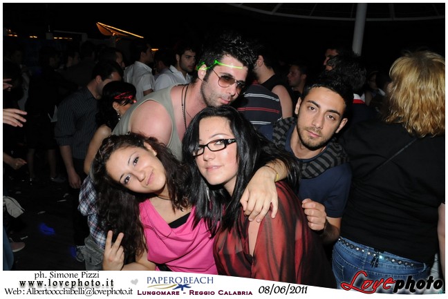 025PaperoBeach_Party_University_LovePhoto_08062011.jpg