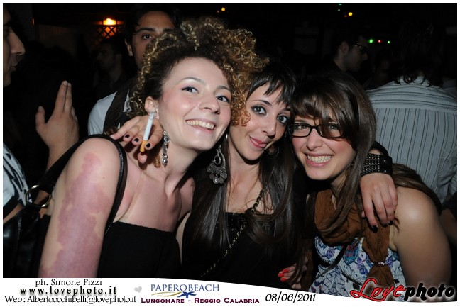 047PaperoBeach_Party_University_LovePhoto_08062011.jpg
