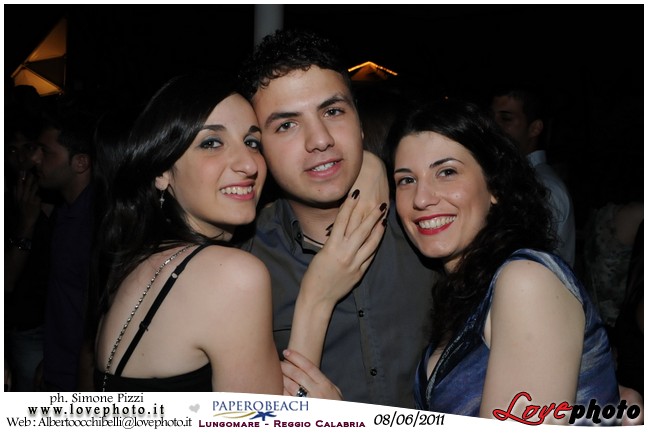 075PaperoBeach_Party_University_LovePhoto_08062011.jpg