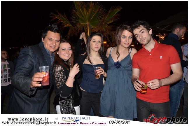 101bPaperoBeach_Party_University_LovePhoto_08062011.jpg