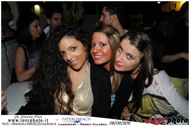 121PaperoBeach_Party_University_LovePhoto_08062011.jpg