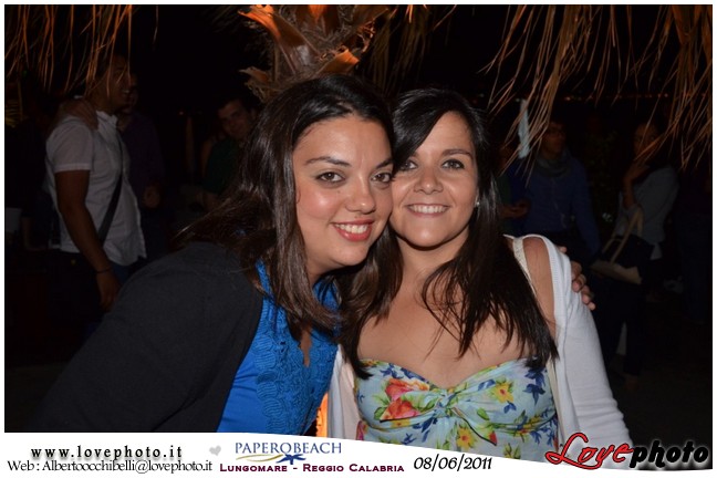 144bPaperoBeach_Party_University_LovePhoto_08062011.jpg