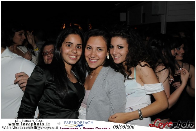 175PaperoBeach_Party_University_LovePhoto_08062011.jpg