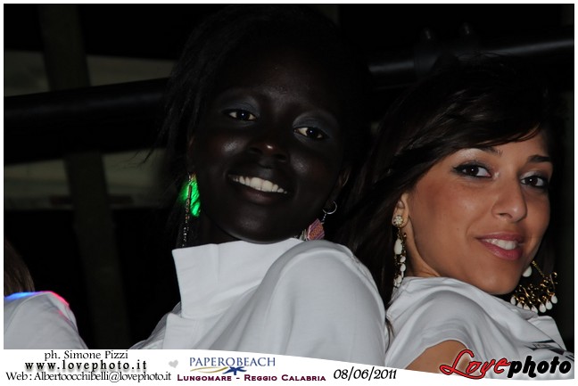 191PaperoBeach_Party_University_LovePhoto_08062011.jpg