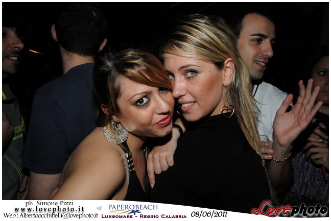 204PaperoBeach_Party_University_LovePhoto_08062011.jpg