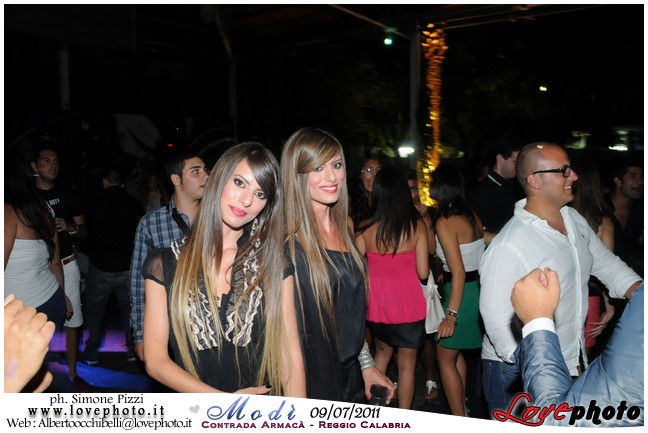 016Modi_Party_LovePhoto_09072011.jpg